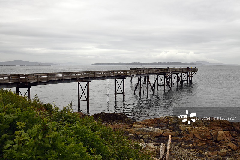 加拿大不列颠哥伦比亚省温哥华岛悉尼的贝文大道渔人码头图片素材