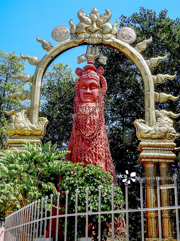 古鲁瓦扬神庙的马拉普拉布雕像图片素材