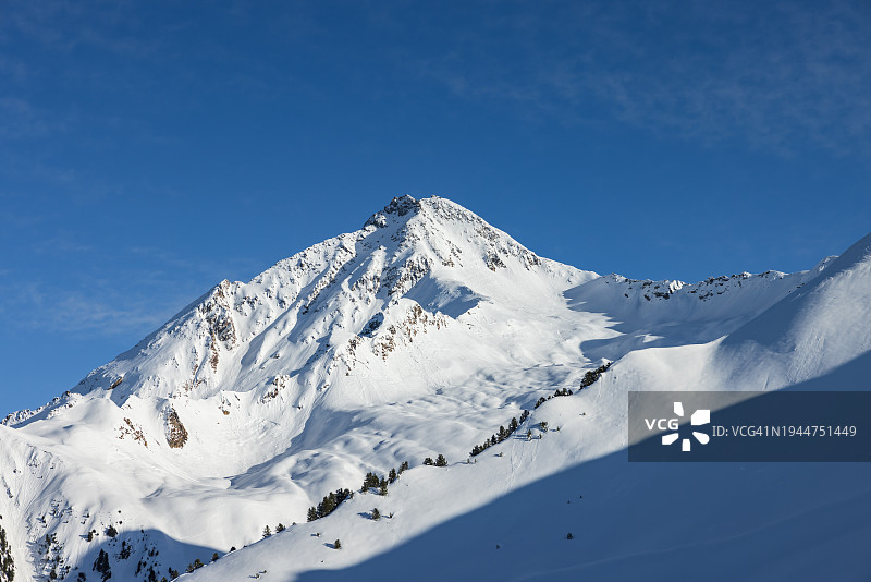 奥地利蒂罗尔齐勒河谷冬季图片素材