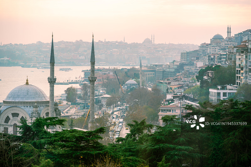 日出时的伊斯坦布尔图片素材