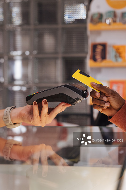 非接触式支付特写图片素材