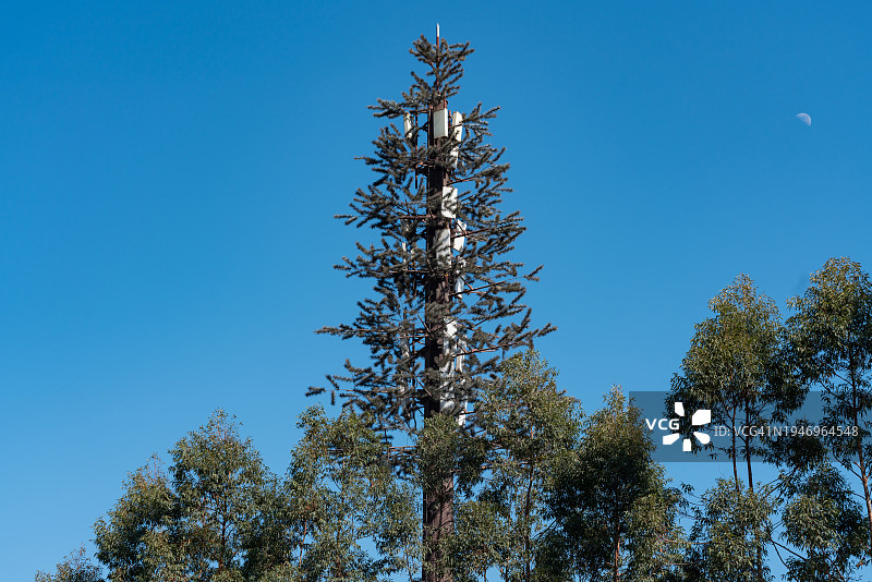 5G信号中继塔图片素材