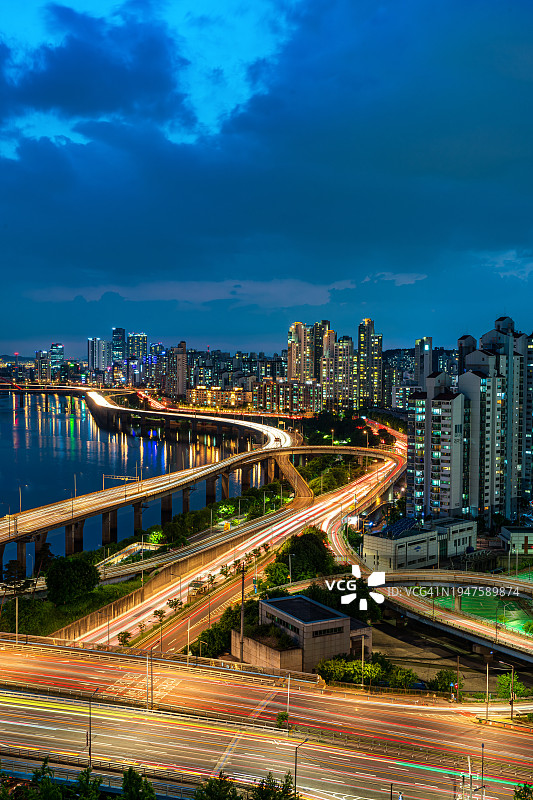 韩国首尔麻浦区夜景图片素材