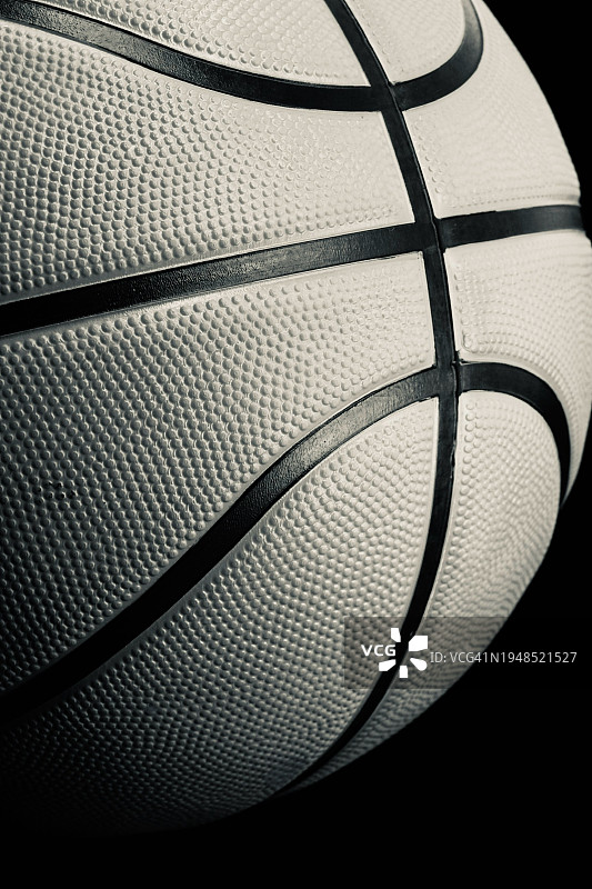 接近中的篮球图片素材