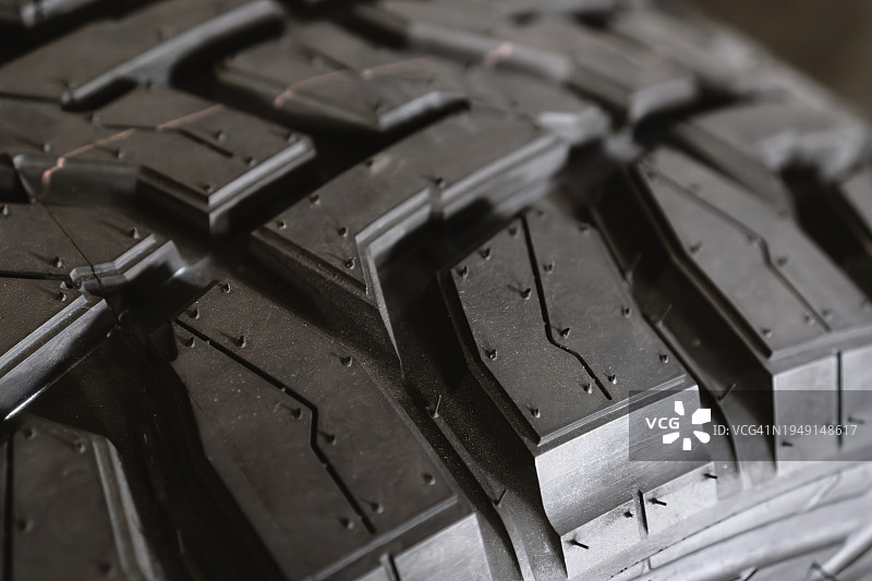 新车轮胎胎面特写图片素材