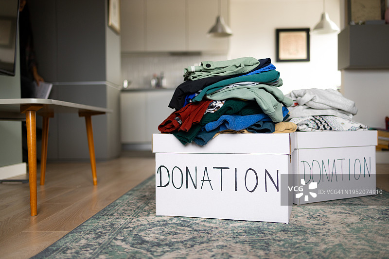 家里的捐款箱图片素材