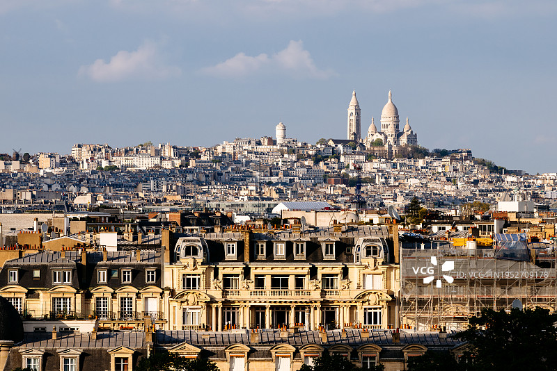 巴黎城市风光：圣心大教堂和蒙马特图片素材