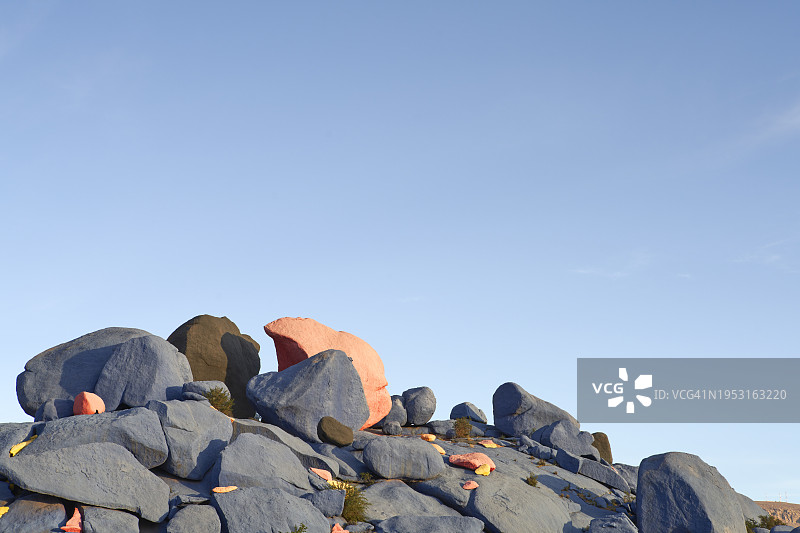 摩洛哥塔夫劳特的彩绘岩石图片素材