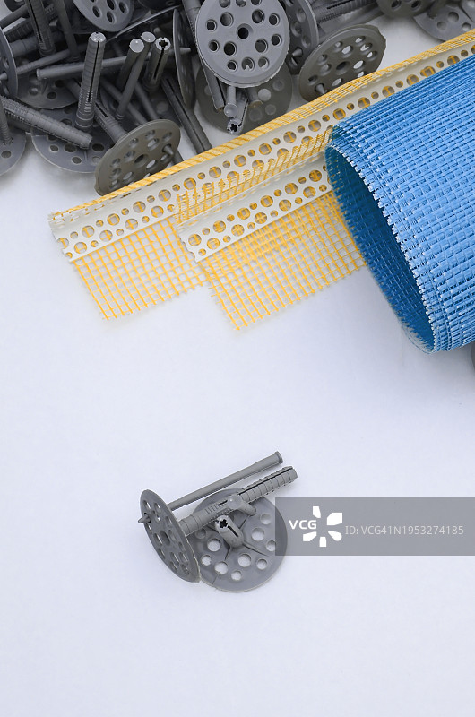 白色背景上的设备高角度视图图片素材