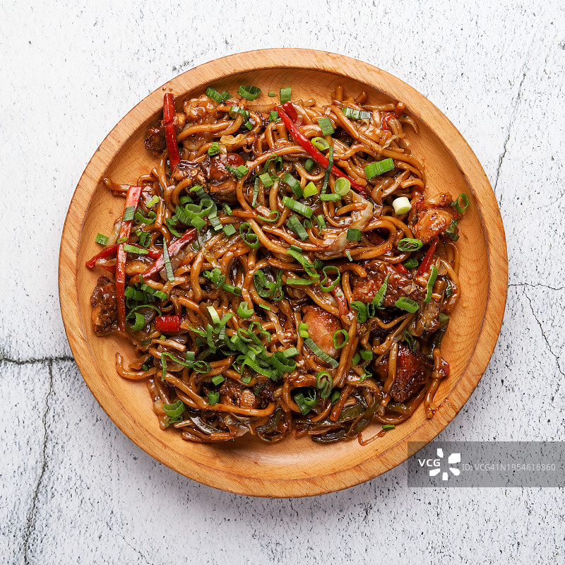 寿喜烧牛肉炒乌冬面图片素材