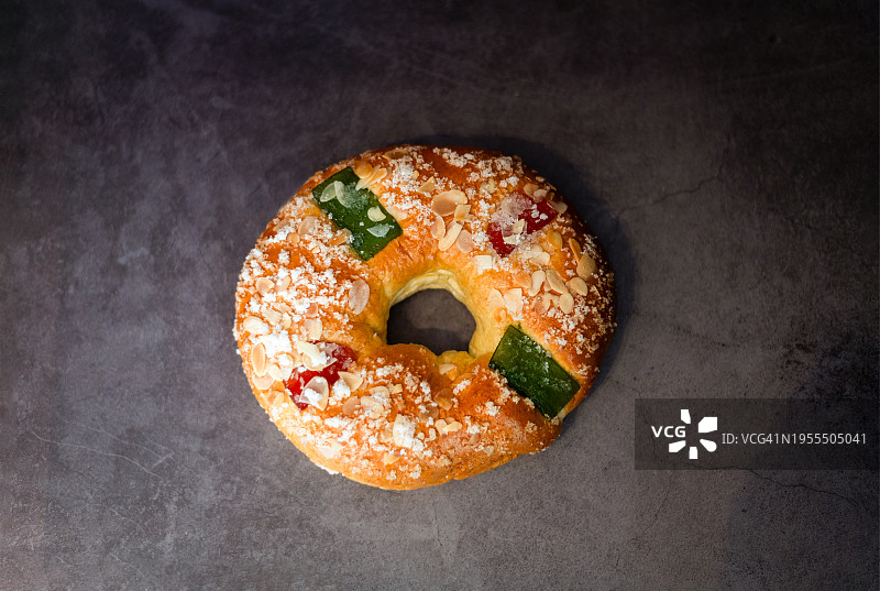西班牙主显节蛋糕Roscón de reyes图片素材