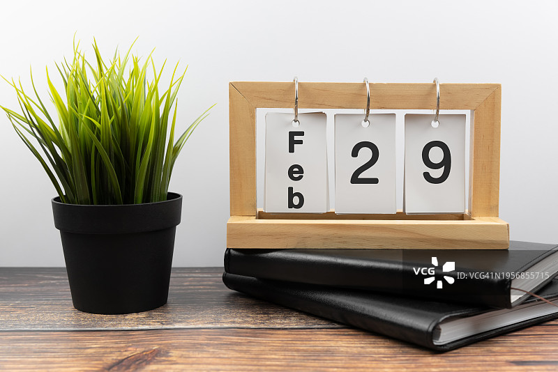 2月29日闰年桌面日历图片素材
