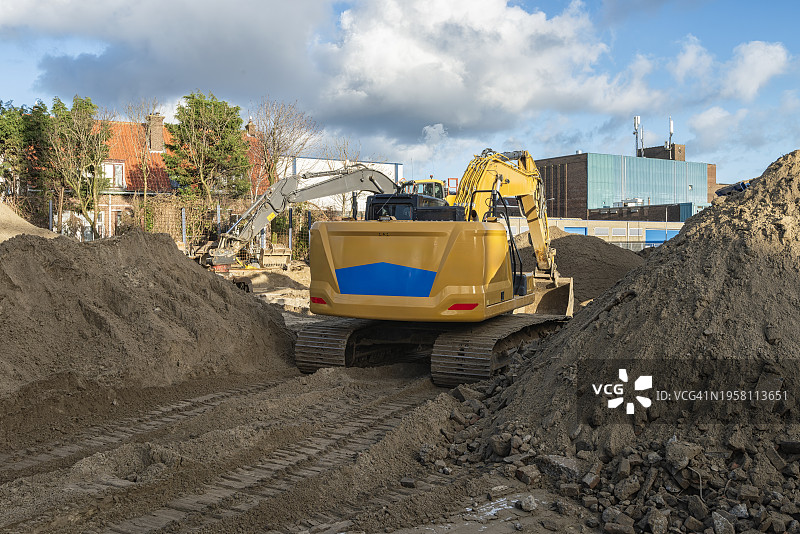 履带式推土机后部图片素材