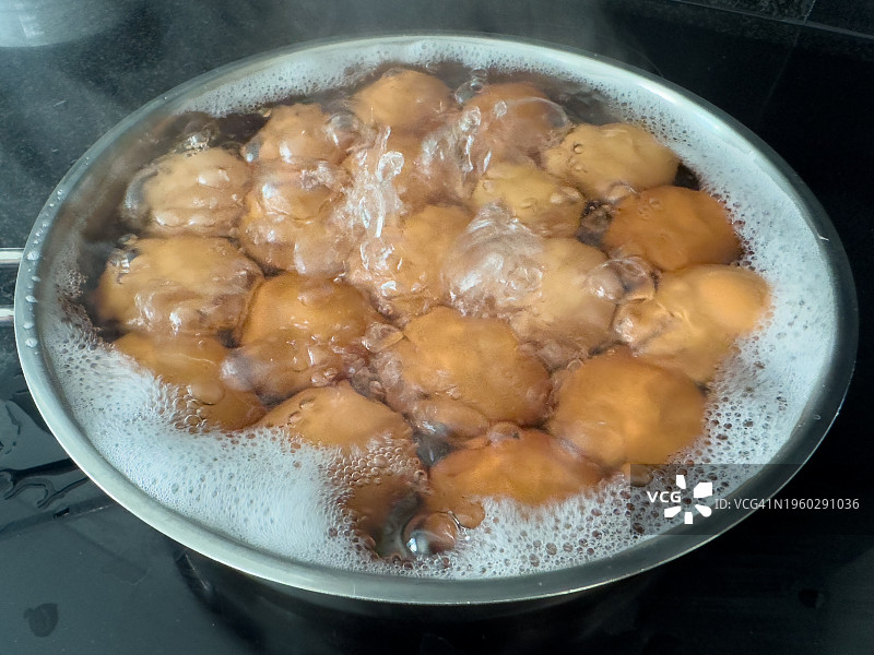 煮鸡蛋图片素材