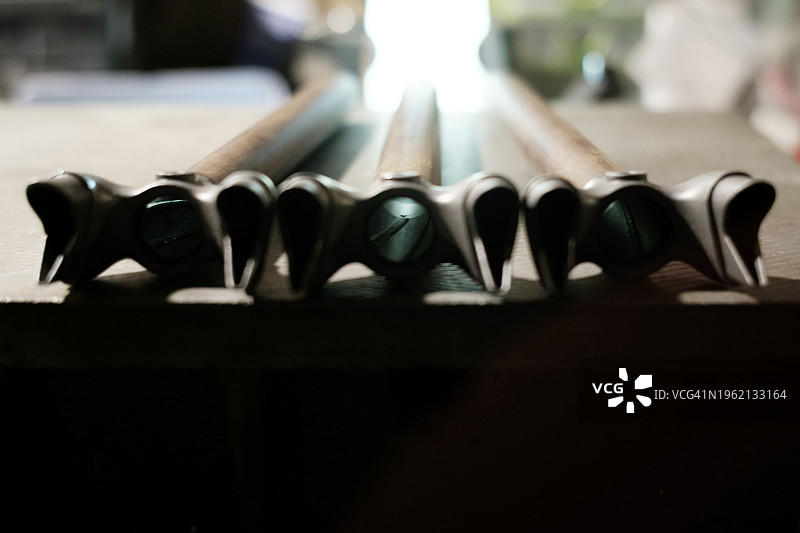 自行车前叉制造图片素材