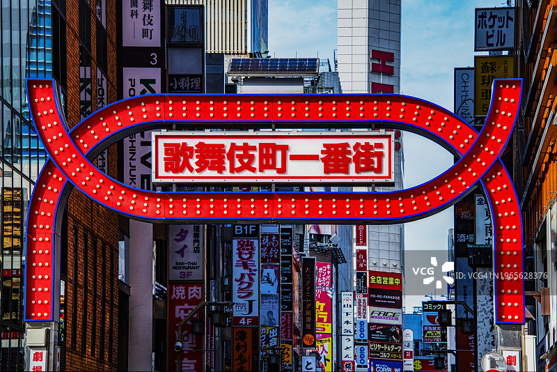 日本东京新宿歌舞伎町红灯区照片（2023年8月）图片素材