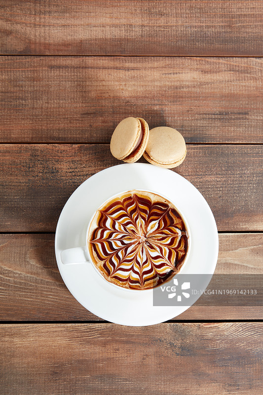 桌面上的特色咖啡俯视图图片素材