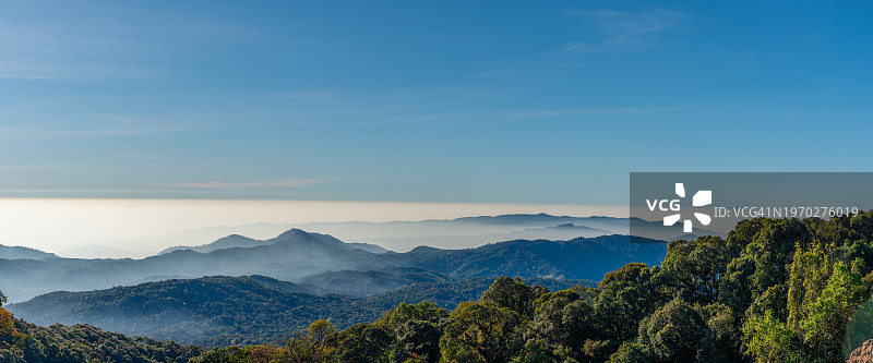 泰国茵他侬山国家公园41公里处风光（清迈府）图片素材