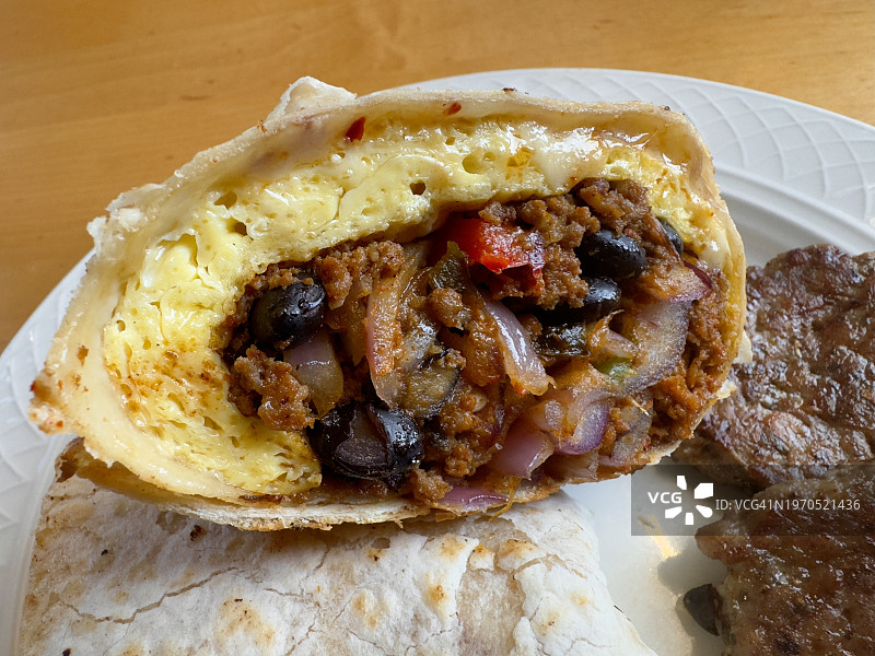 丰盛的早餐卷饼图片素材