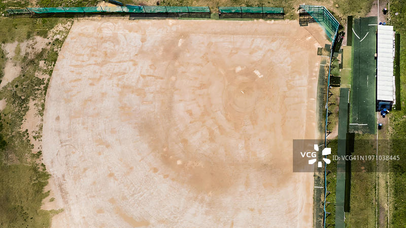 韩国乡村公园的棒球场航拍图图片素材