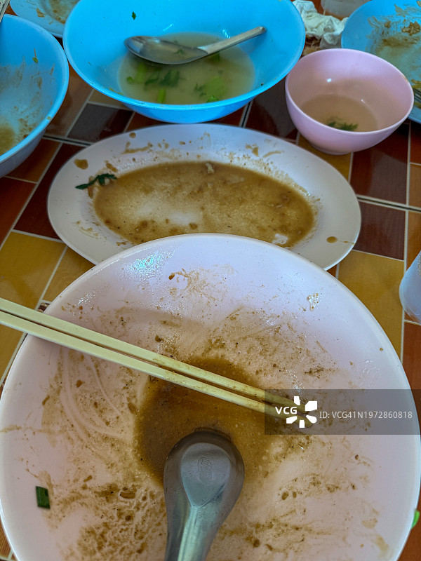 盘子里的食物残渣图片素材