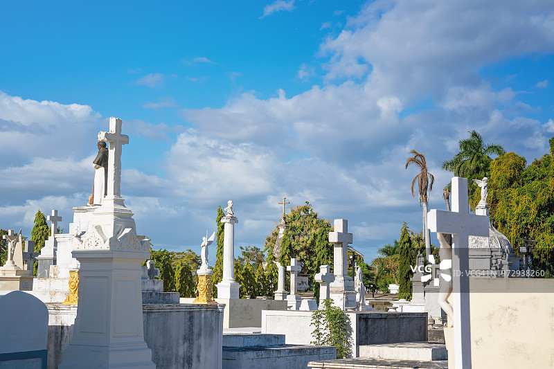 格拉纳达公墓的陵墓和墓碑图片素材