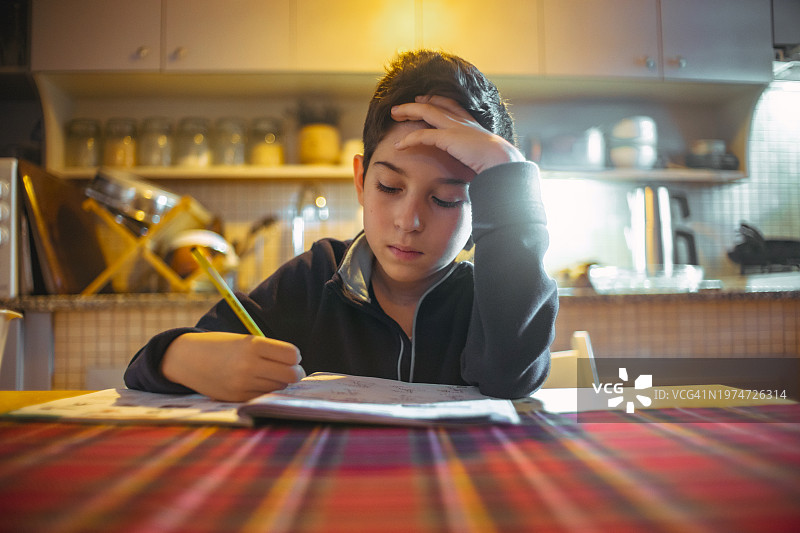 作业时间图片素材