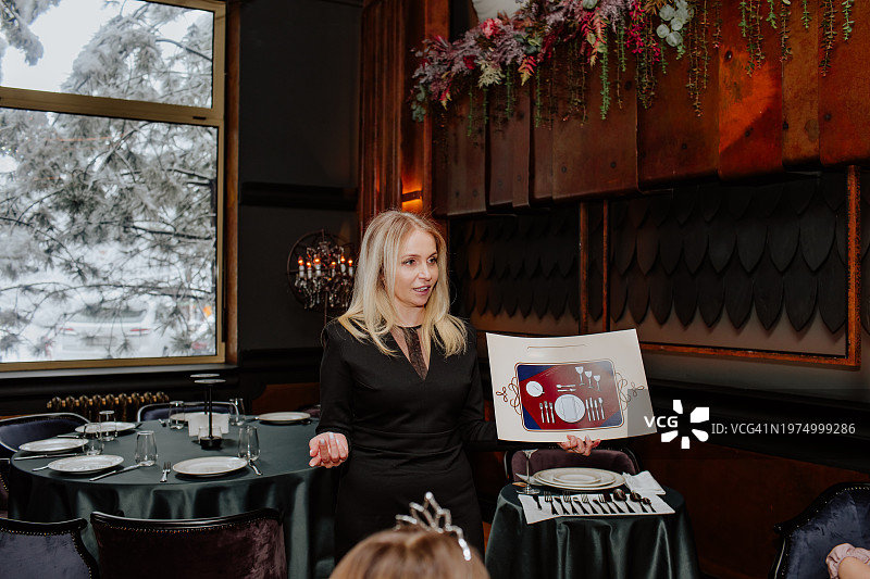 餐厅餐桌礼仪课程图片素材