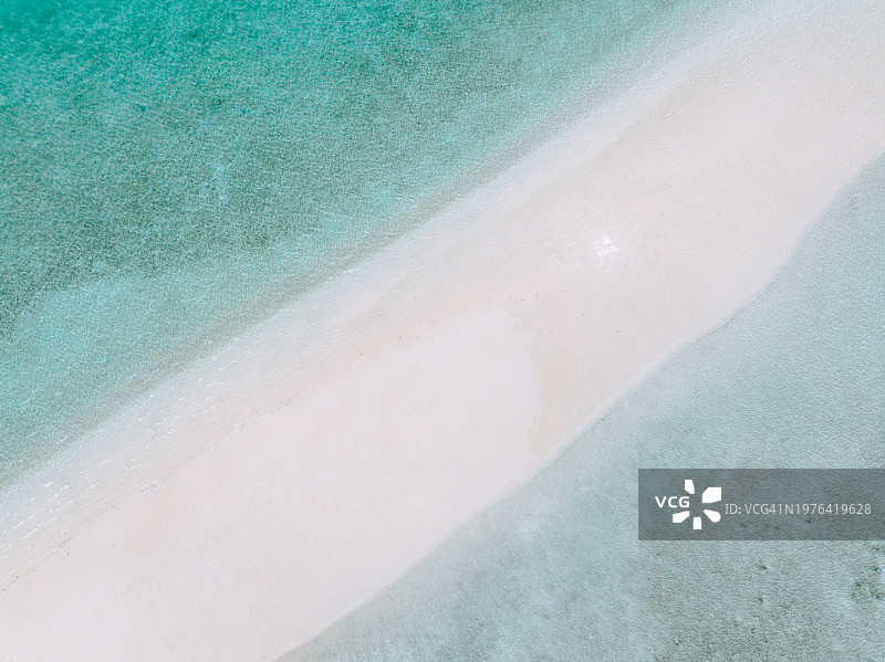 热带水域沙洲鸟瞰图图片素材