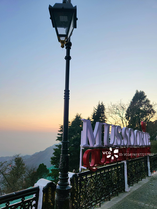 穆索里的欧式路灯图片素材