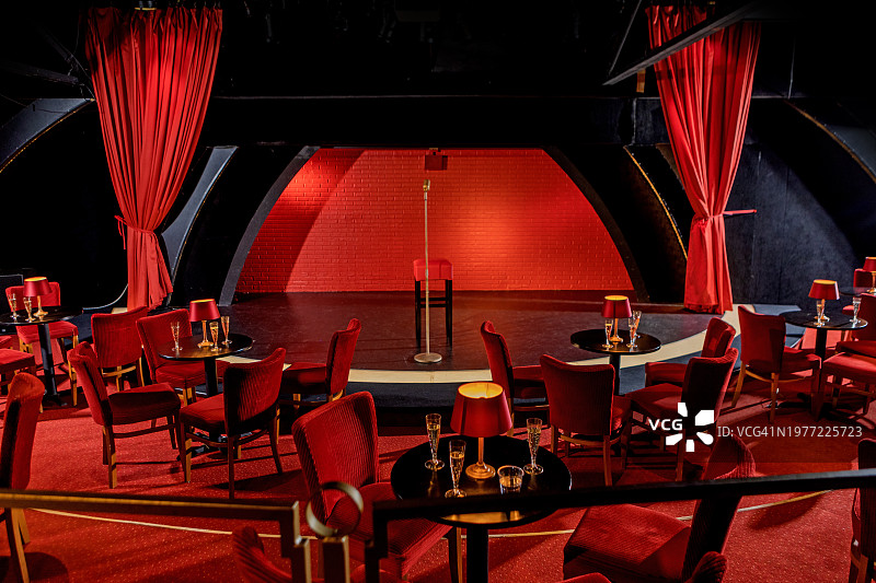 空旷的电影院座位图片素材