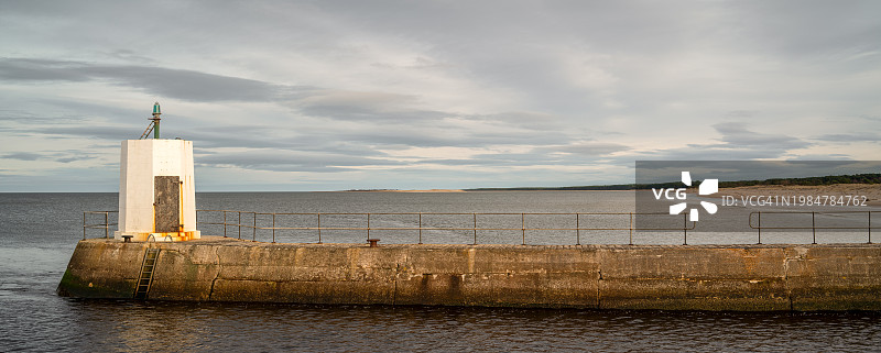苏格兰高地奈恩港口入口图片素材
