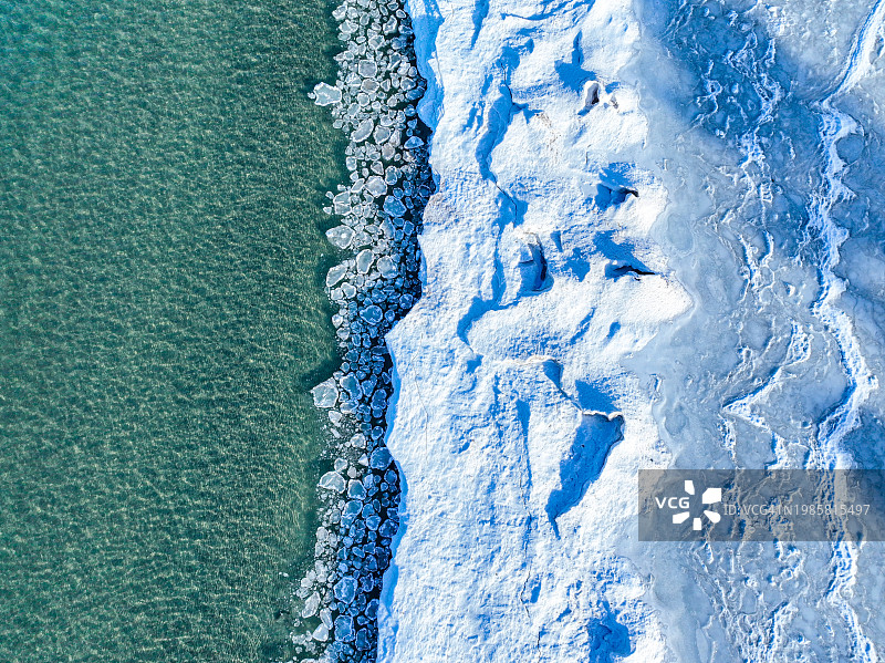 加拿大安大略省蒂尼的冬季雷湾图片素材