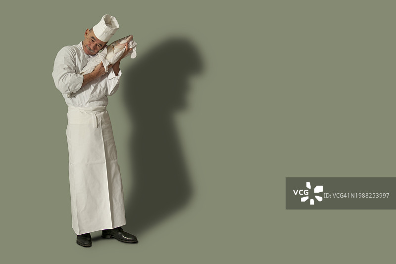 爱意满满的烹鱼图片素材