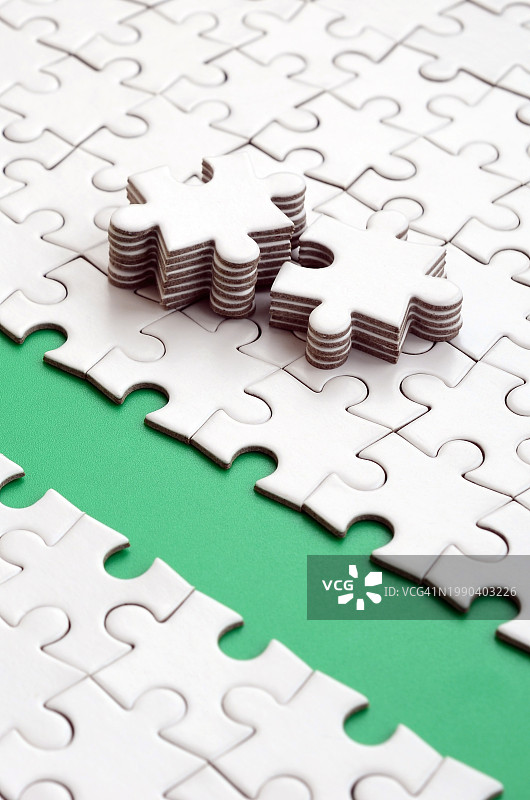 桌面拼图块俯瞰图片素材