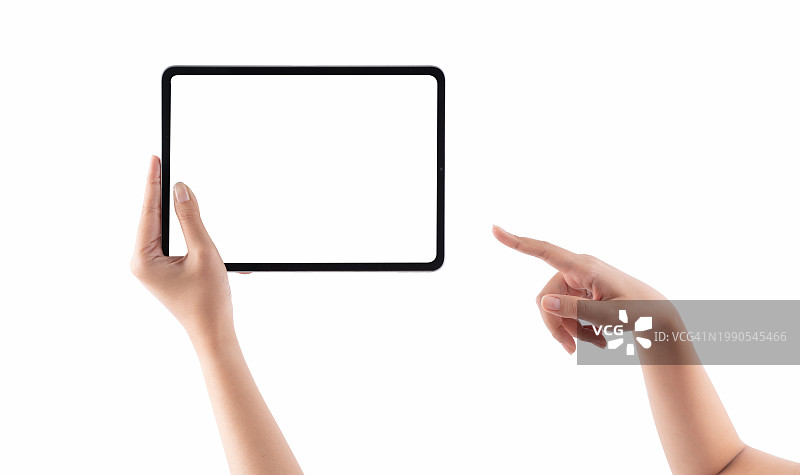 指向或触摸黑色平板电脑屏幕的手，隔离在白色背景上图片素材