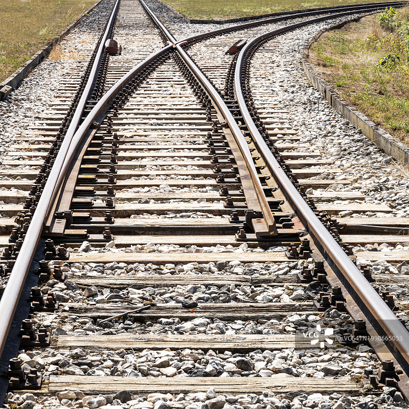 铁路轨道上的开关图片素材