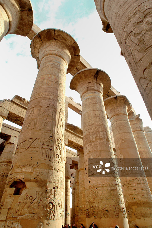 埃及卡纳克神庙建筑群，多柱厅图片素材