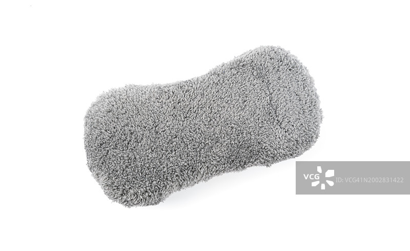 用于清洗汽车的灰色海绵，白色背景图片素材