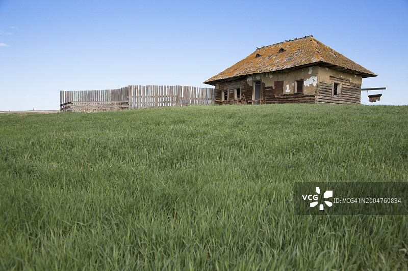 废弃的先驱者农舍图片素材