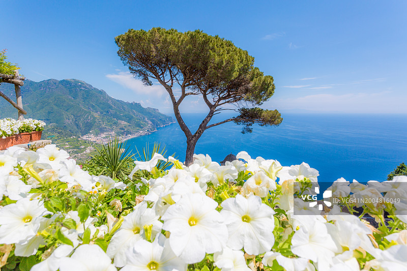 意大利坎帕尼亚阿马尔菲海岸拉韦洛图片素材