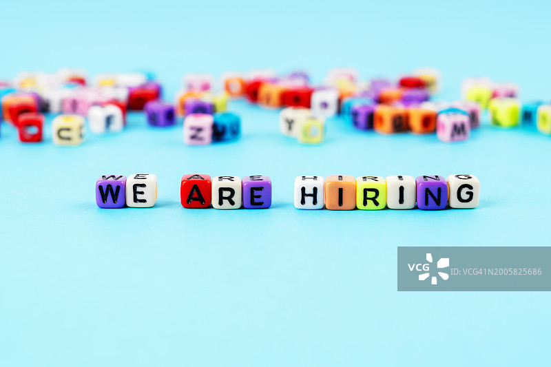 招聘信息彩色珠子文字图片素材