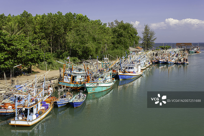 泰国春蓬府泰国湾渔村图片素材