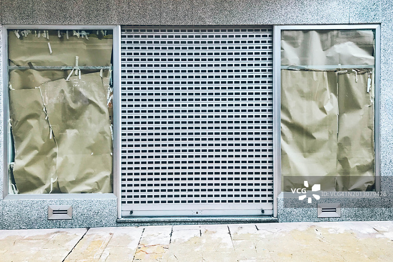 关闭的店铺正面图片素材