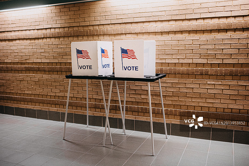 无人的投票站图片素材