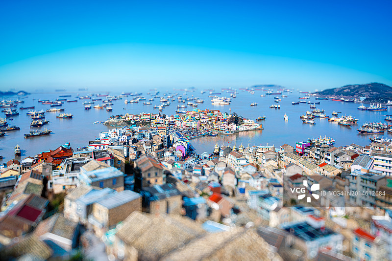 中国浙江温岭的彩色渔村图片素材