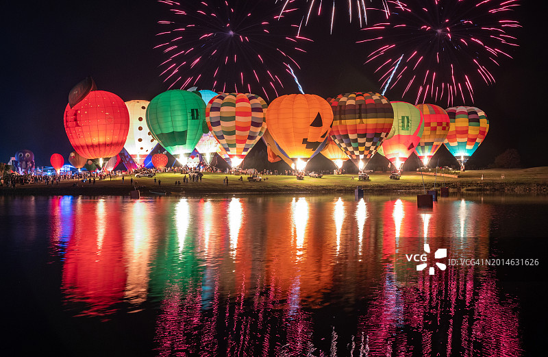 泰国清莱国际热气球节图片素材