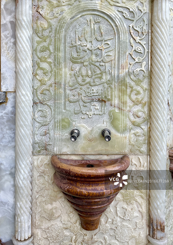 旧饮水器图片素材