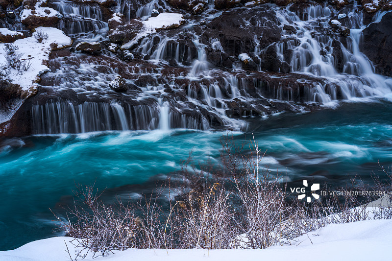 冰岛熔岩瀑布与河流图片素材