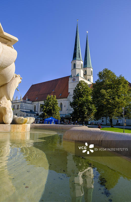德国上巴伐利亚阿尔托廷的圣菲利普和雅各布教堂朝圣图片素材